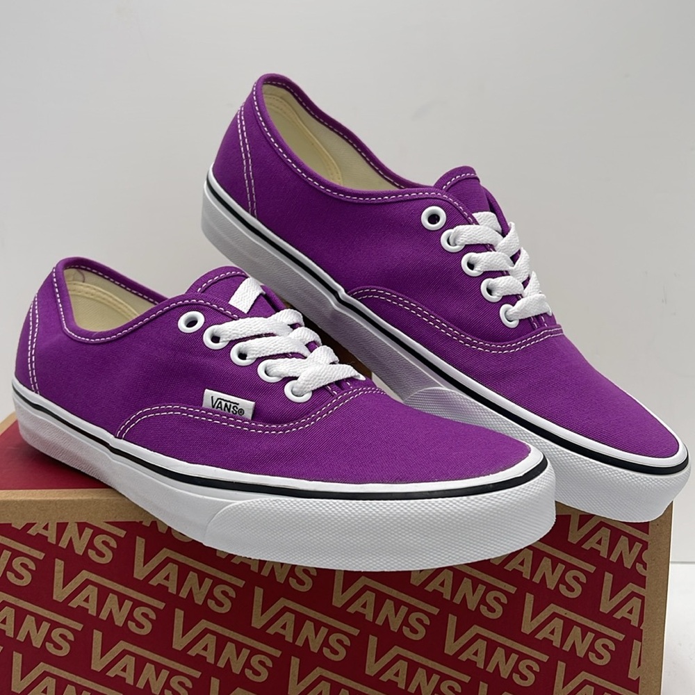 Vans Men’s Purple Canvas Sneakers Waffle Sole Authentic
Color Theory Willow herb - Picture 5 of 16